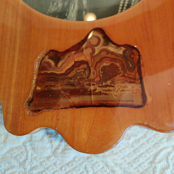 Vintage Cheyenne Native American Wolf Robe Photo In Handmade Wood Frame - Picture 3 of 12